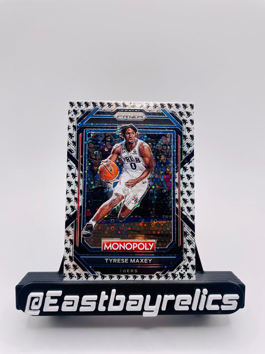 2022-23 Monopoly Prizm “running Mr. monopoly” Tyrese Maxey